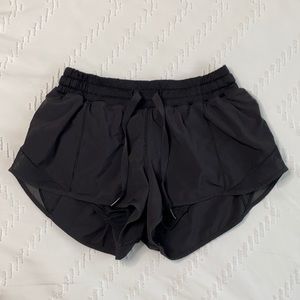 Lululemon hotty hot shorts